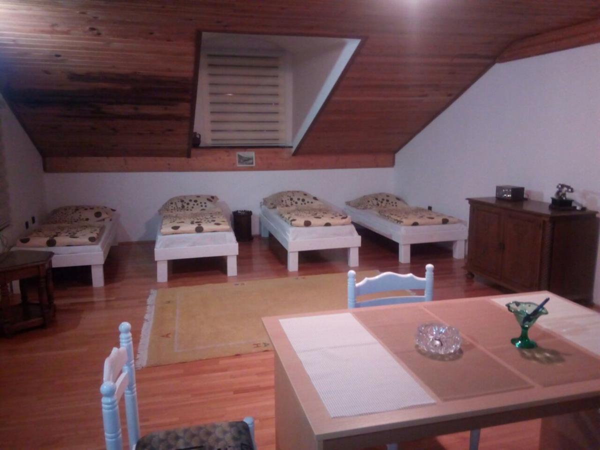 Kamena Cuprija Hostel Konjic Buitenkant foto